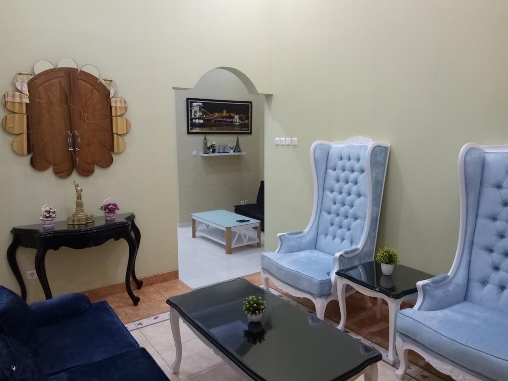 Nariska Suite Homestay Yogyakarta Kültér fotó